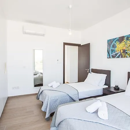 别墅 Rent Your Dream Holiday And Look Forward To Relaxing Beside Your Private Pool 1563 *
