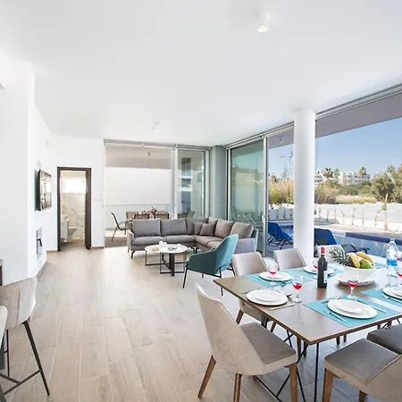 Rent Your Dream Holiday And Look Forward To Relaxing Beside Your Private Pool 1563 Villa *