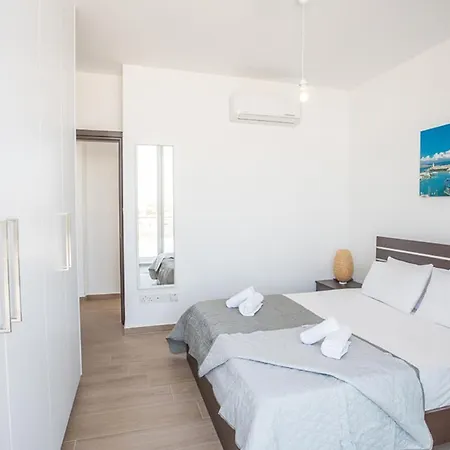 Rent Your Dream Holiday And Look Forward To Relaxing Beside Your Private Pool 1563 * Protaras